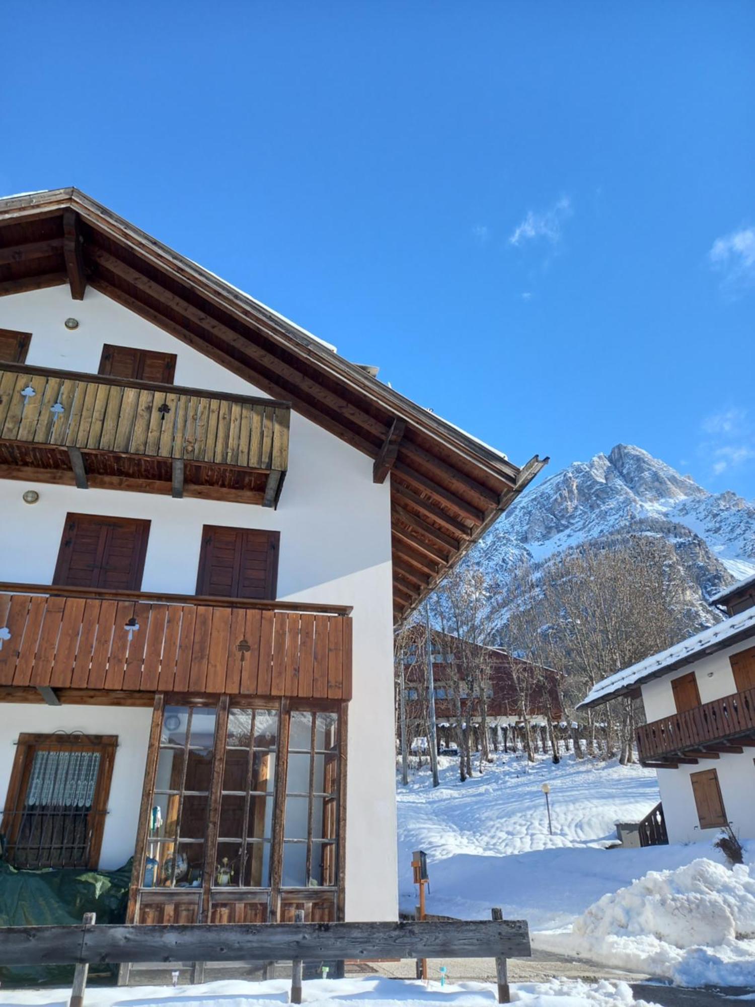 Deliziosa Mansarda Con Vista Dolomiti Appartement San Vito di Cadore Buitenkant foto